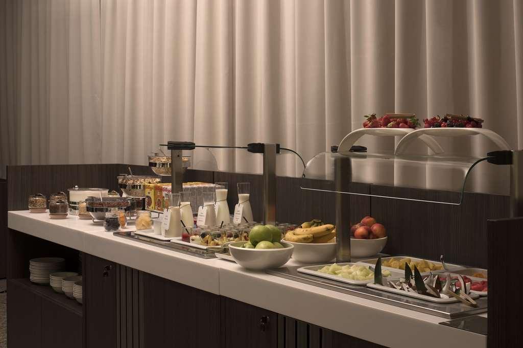 Nh Collection City Life ميلان المظهر الخارجي الصورة